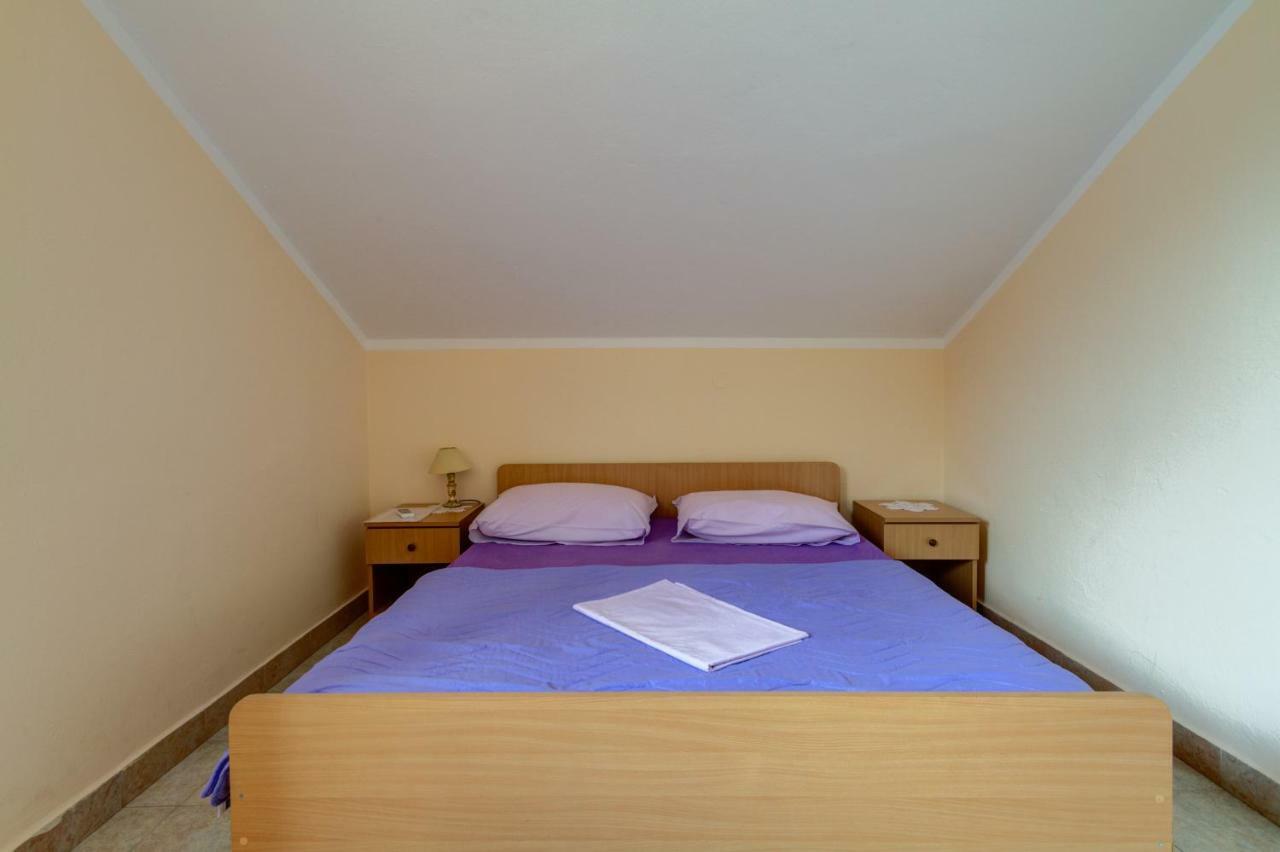 Apartmani Vesna Tivat Eksteriør bilde